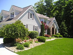 Landscapers and Lawncare Services in Gainesboro, TN